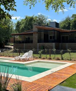 Alternative view of La Franca Aparts