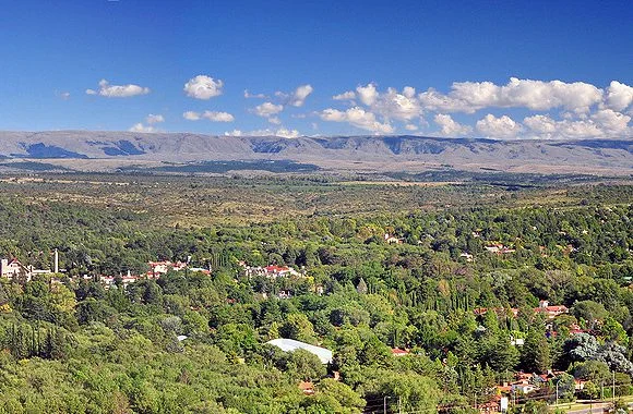 Cerro de la Virgen y Pico Alemán