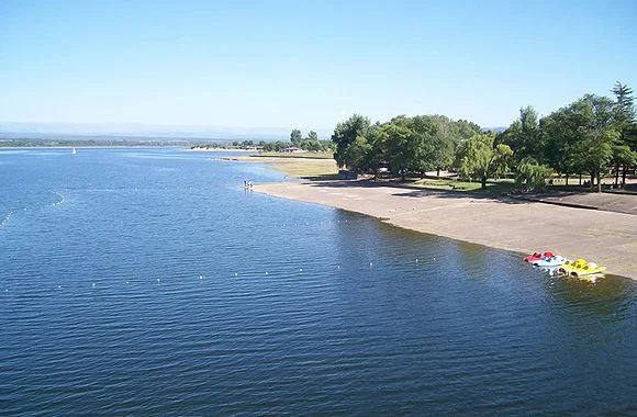Vuelta Alrededor del Lago