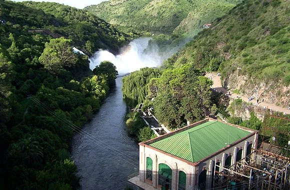 Murallón Vertedero