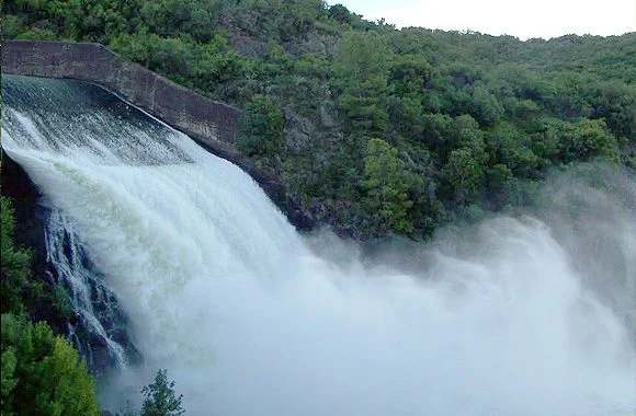 Murallón Vertedero