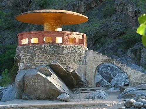 La Paisanita