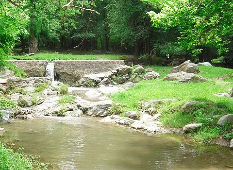Paseo de los Arroyos