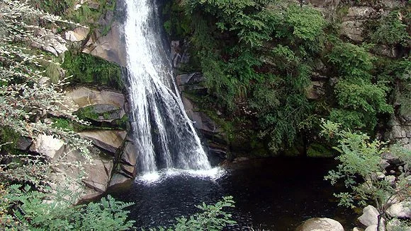 Tres Cascadas